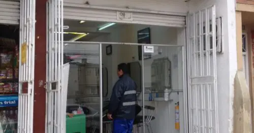 PELUQUERIA MAYRELY PELUQUERIA MAYRELY